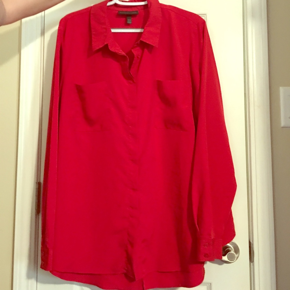 A day at the office in a power blouse👚👚👚